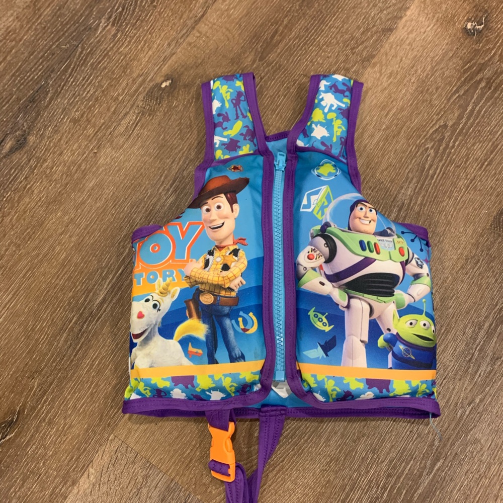 Toy story Toddler life jacket. Gently worn.